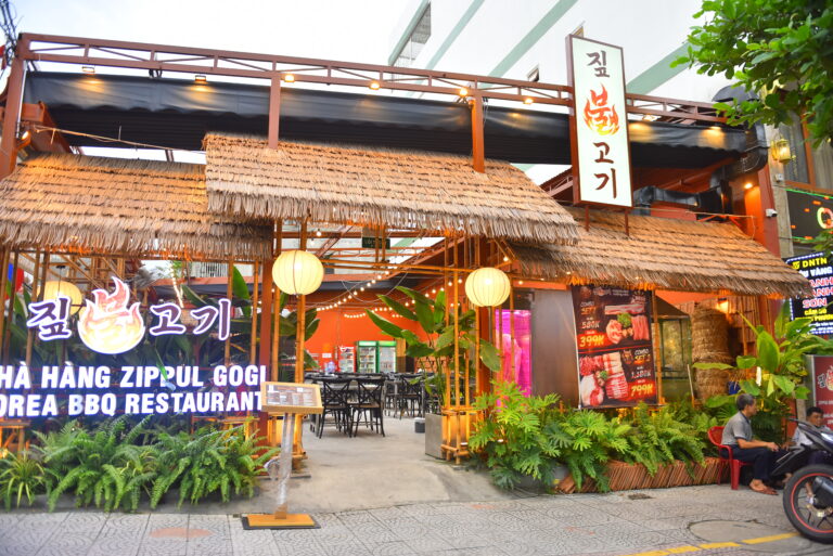 Exterior of Nuong Rom Korean BBQ restaurant in An Thuong Da Nang