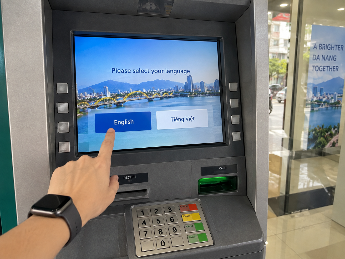 ATM in Da Nang with English language option
