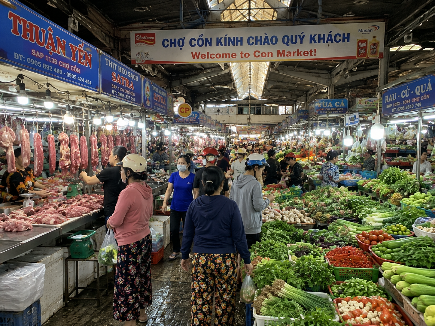 Fresh food section inside Con Market in Da Nang, Vietnam